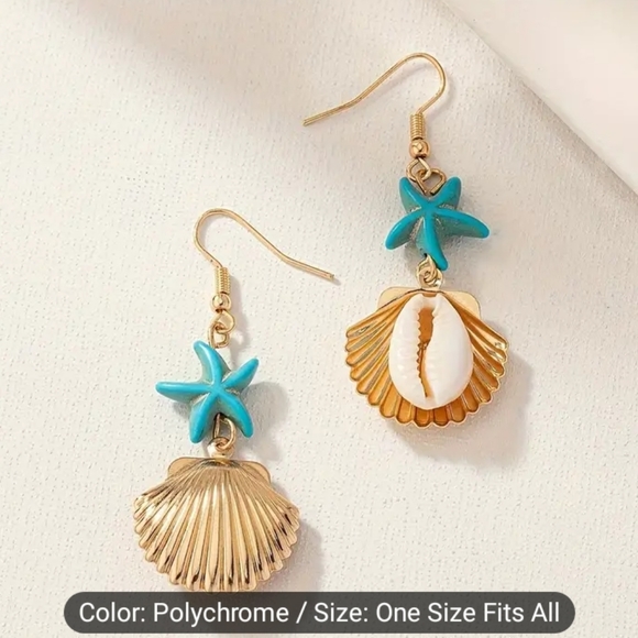 paparazzi Jewelry - Beach Starfish Conch Shell Dangle Earrings